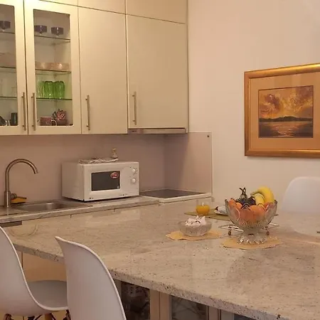Borsalino: Cosy One-bedroom *